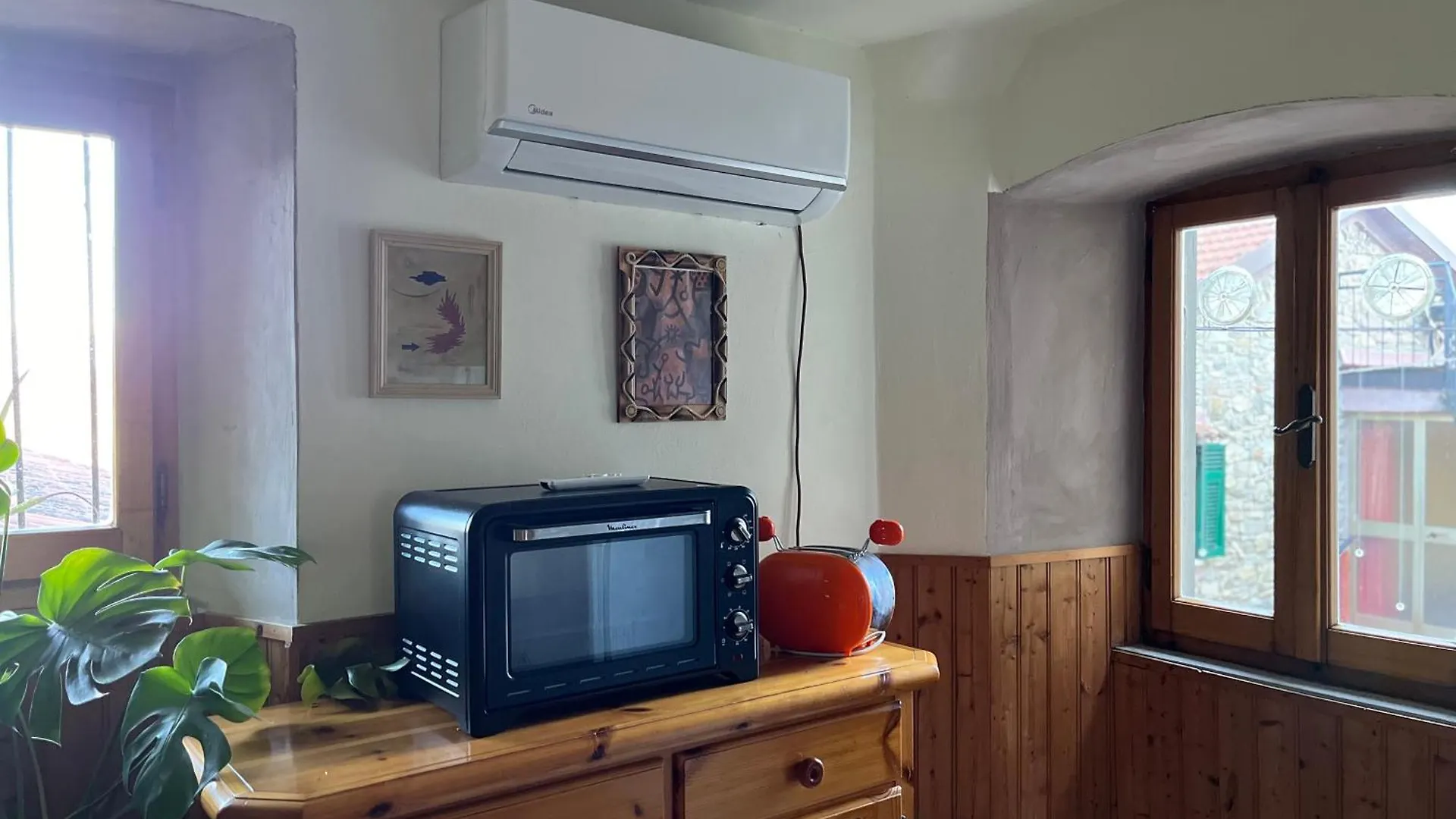 The Orange House Apartment Marciaso